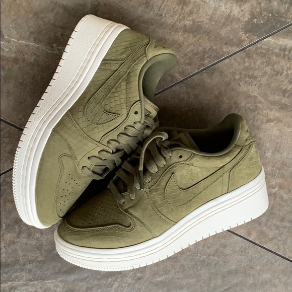 WMNS AIR JORDAN 1 RE LOW LIFTD platforms - Picture 14 of 16